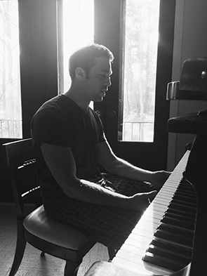 Mason warms up in the Gifford Residence; photo by Chen.